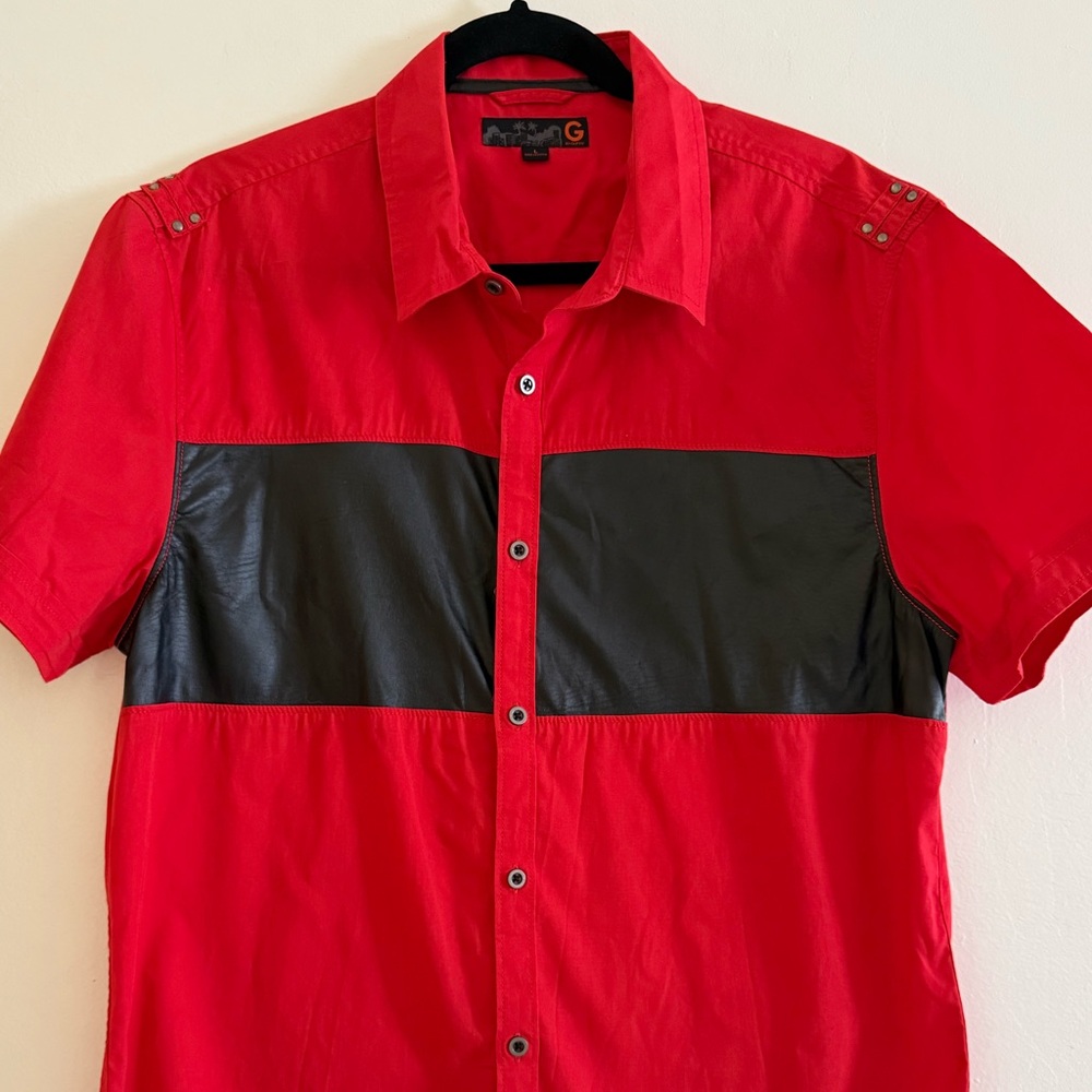 Guess Red and Black Men's Shirt - Picture 2 of 7